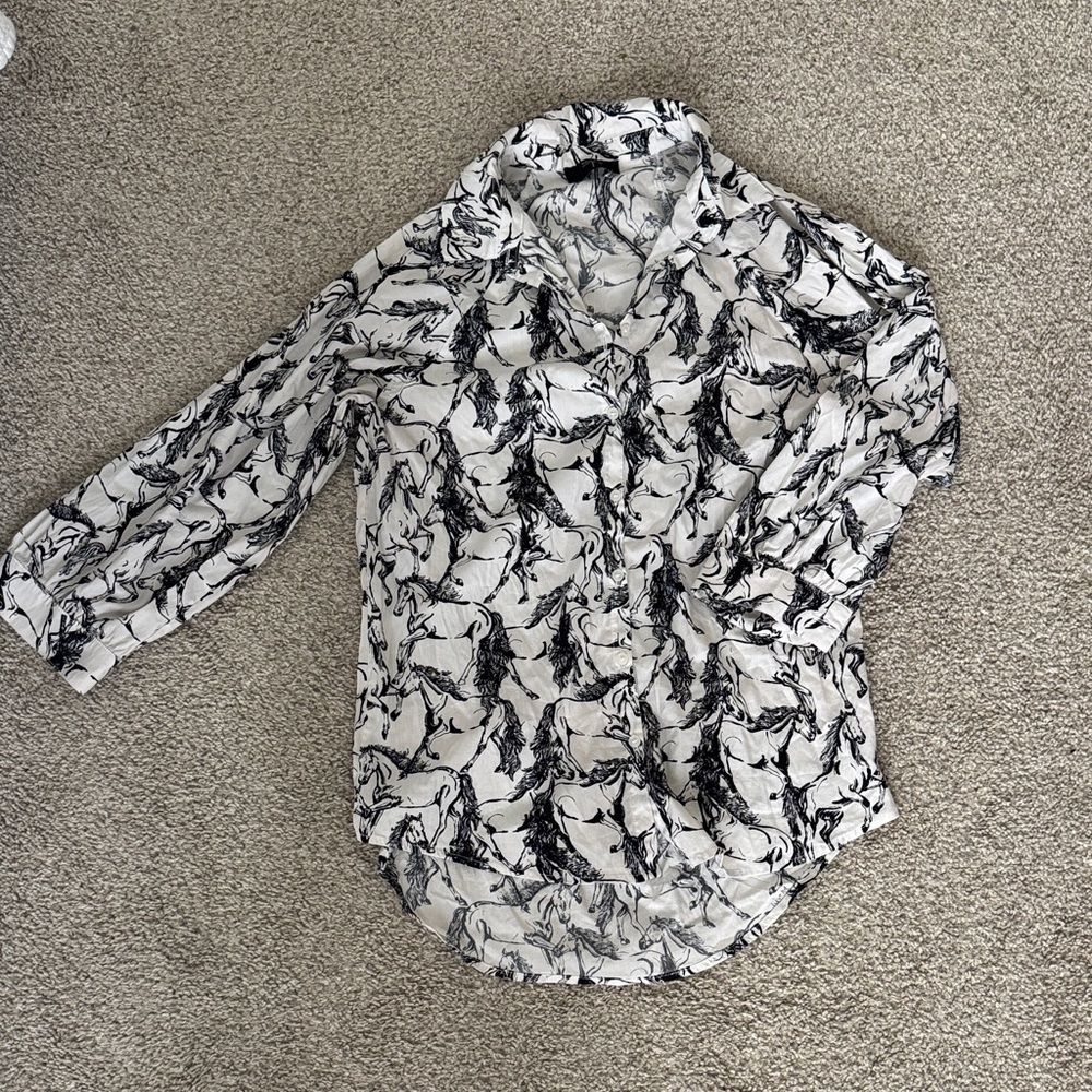 Tahari Black and White Printed Top